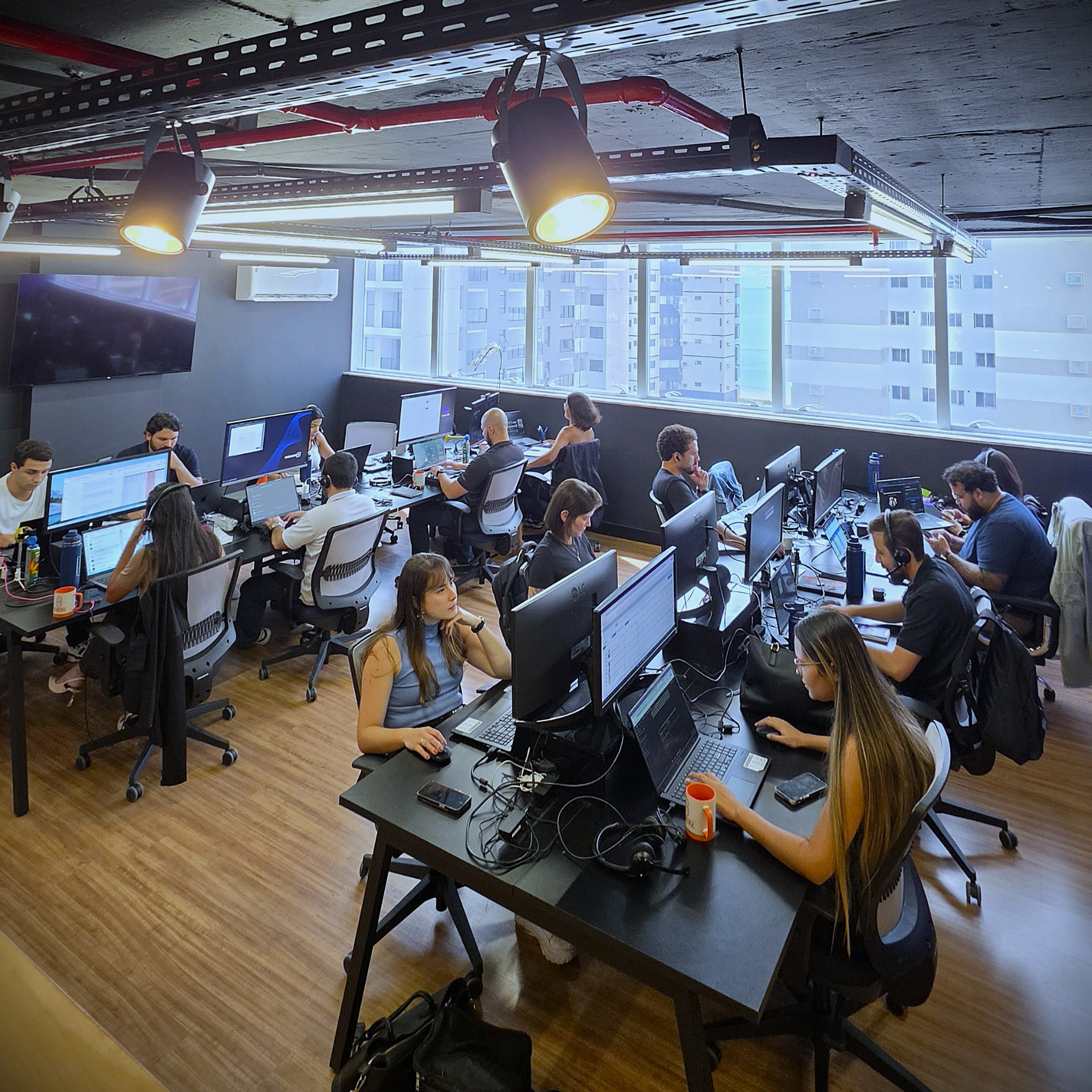 Time Overload em ambiente de escritório